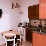 Cartari Room 11