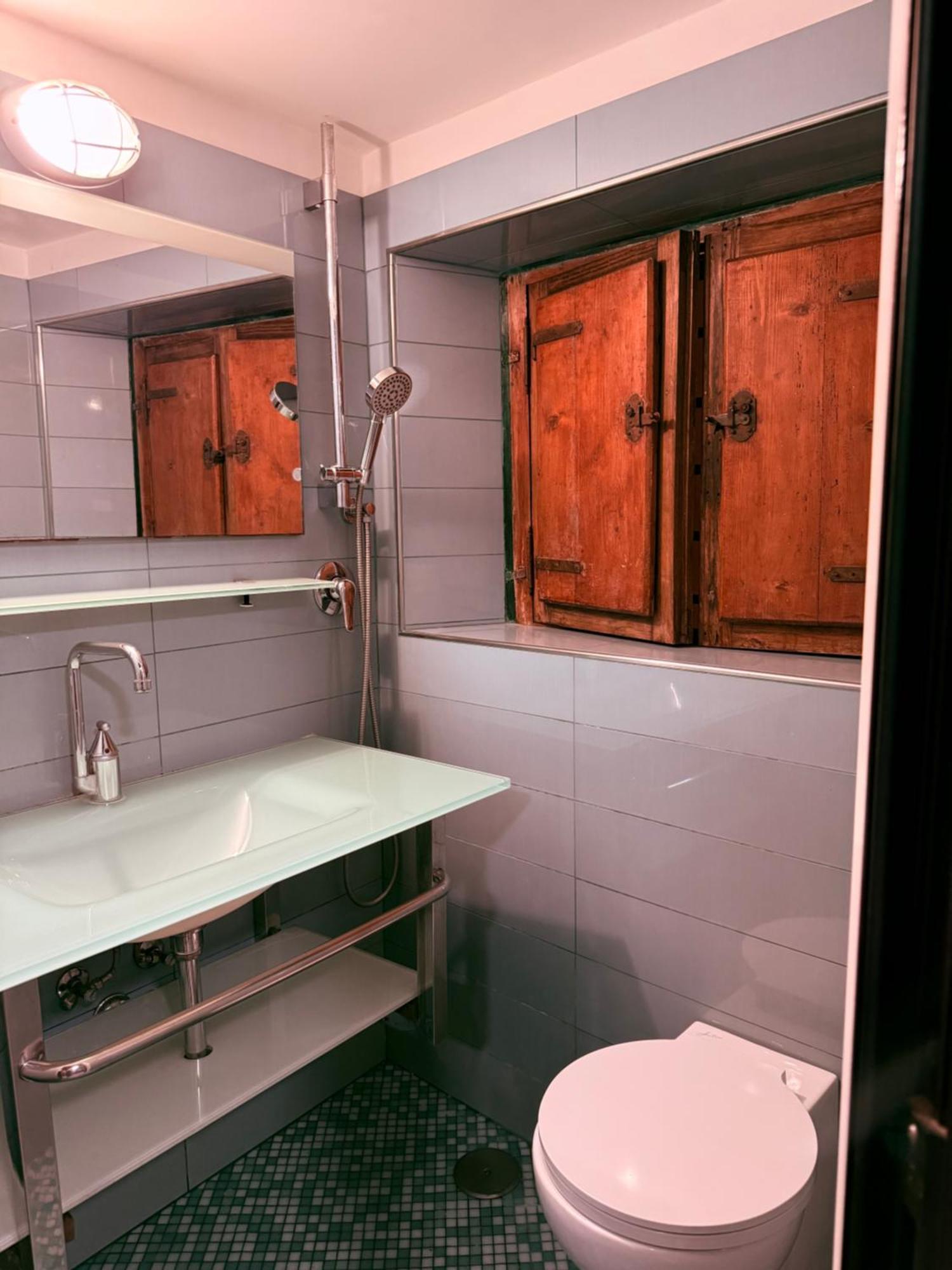 Apartment Cartari 11 *